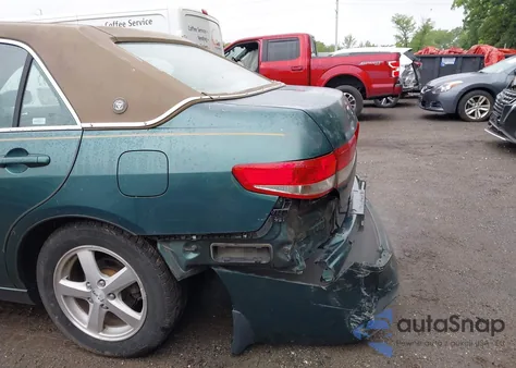 2003 Honda Accord 2.4 Ex z USA, uszkodzony, nr VIN 1HGCM56653A099764